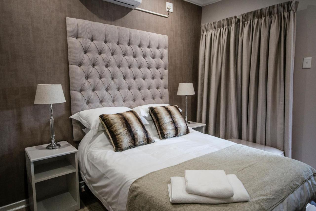The Royal Guest House Klerksdorp Ngoại thất bức ảnh