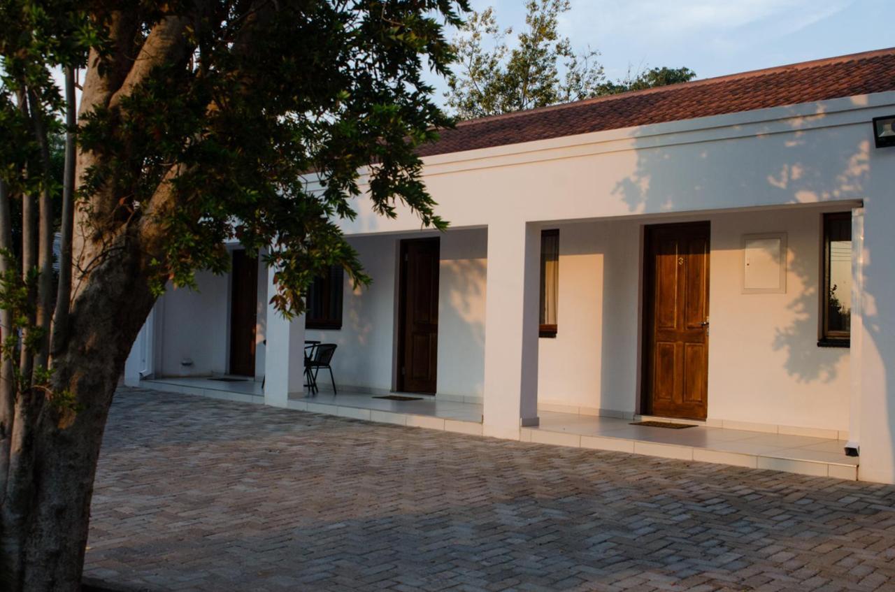 The Royal Guest House Klerksdorp Ngoại thất bức ảnh