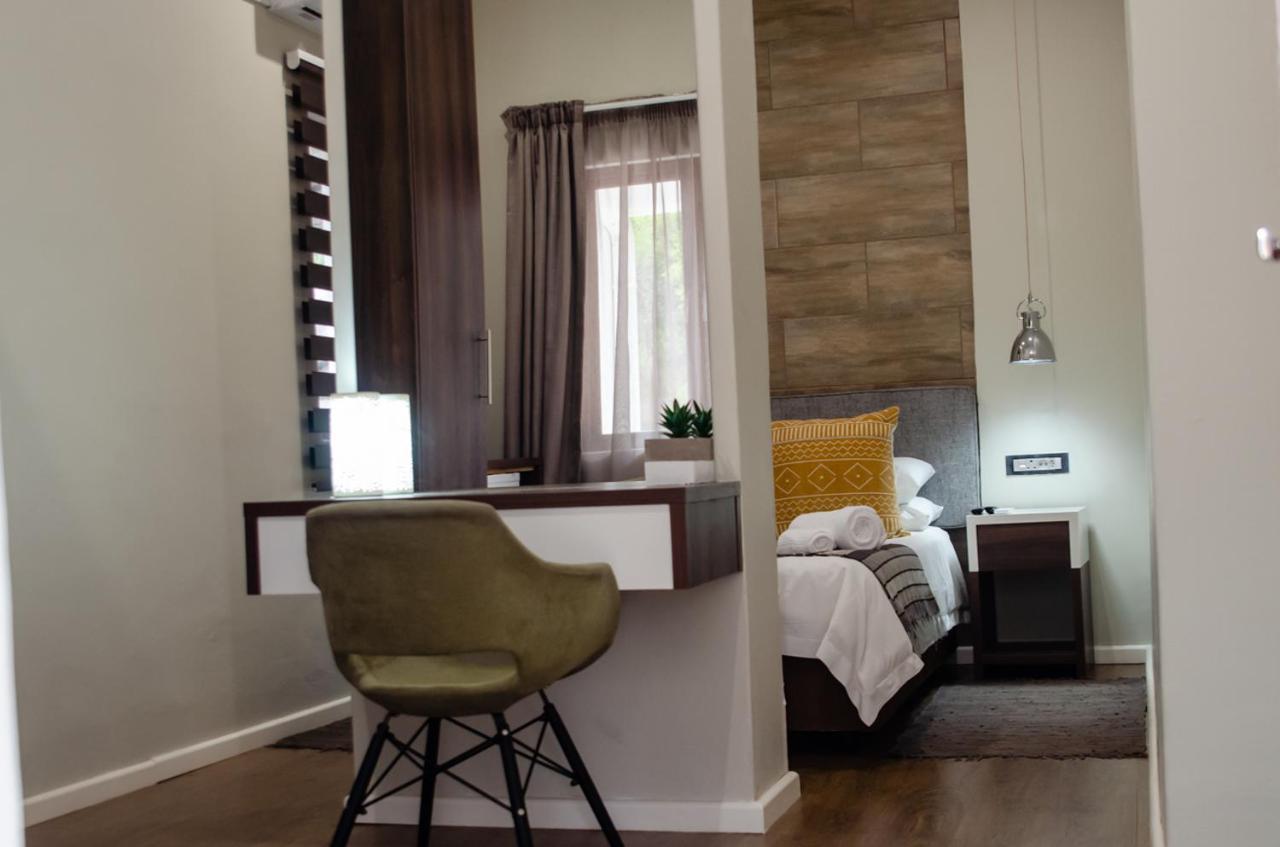 The Royal Guest House Klerksdorp Ngoại thất bức ảnh