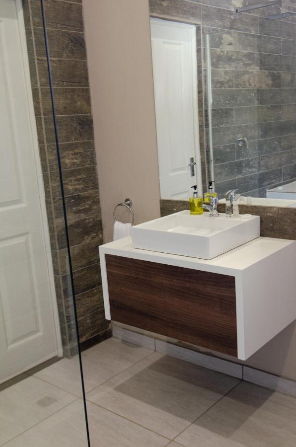 The Royal Guest House Klerksdorp Ngoại thất bức ảnh