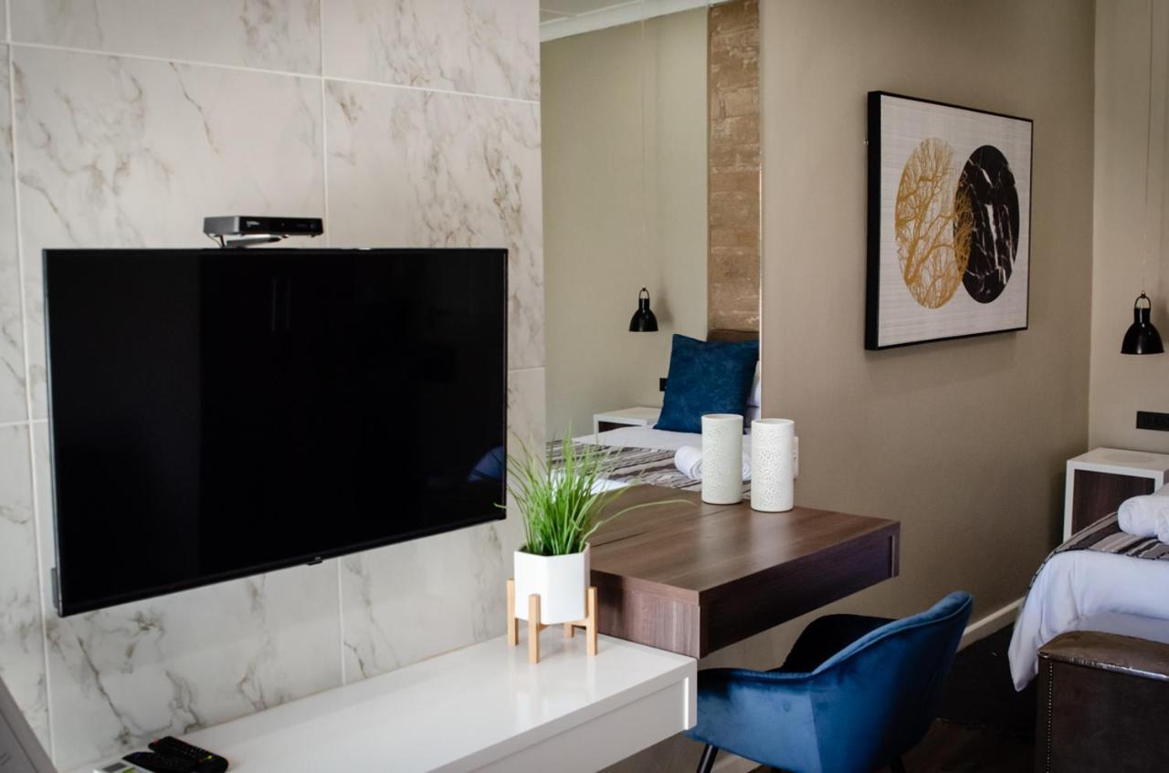The Royal Guest House Klerksdorp Ngoại thất bức ảnh